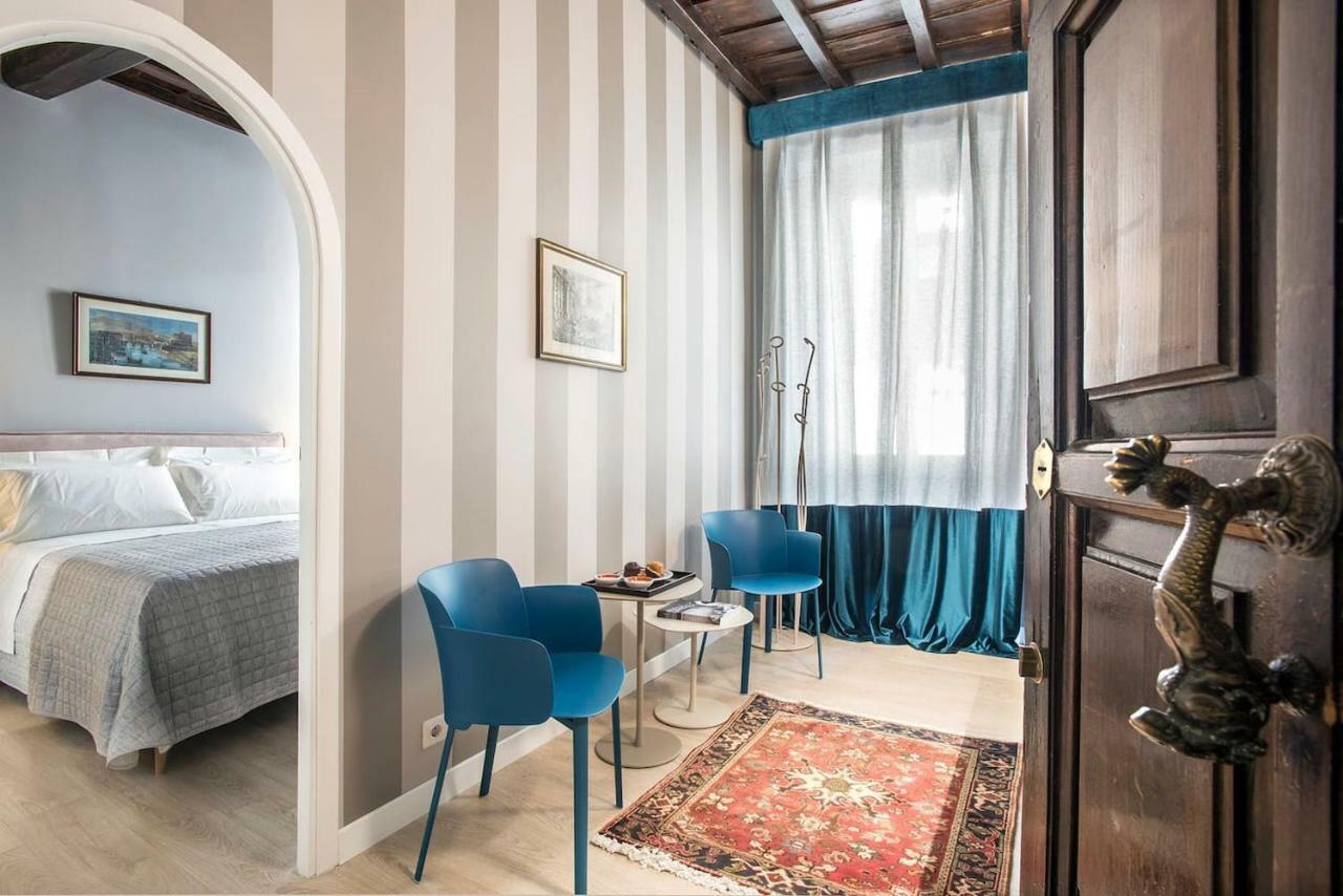 La Finestra Su Fontana Di Trevi - Charming View Apartamento Roma Exterior foto
